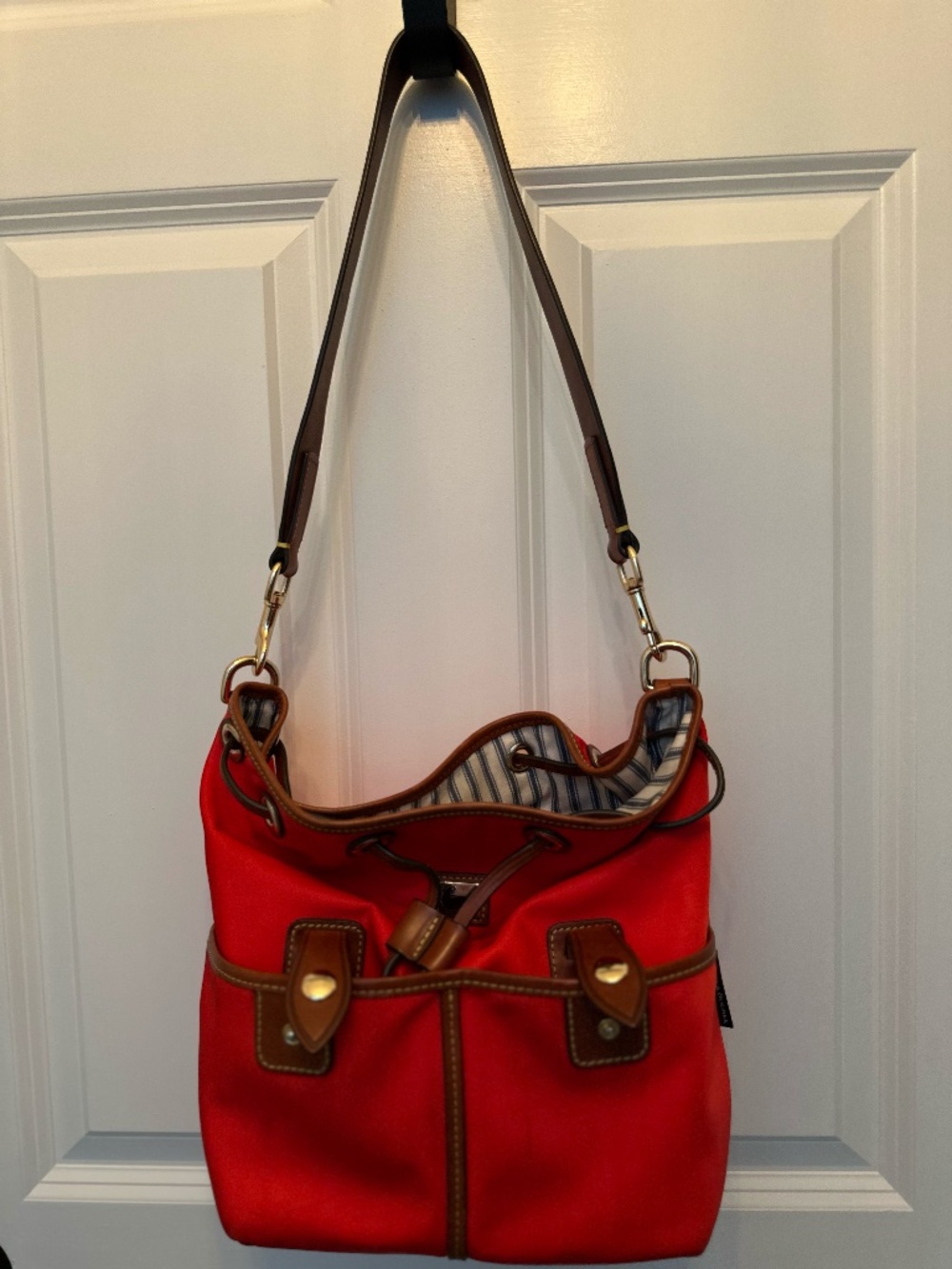 Dooney & Bourke